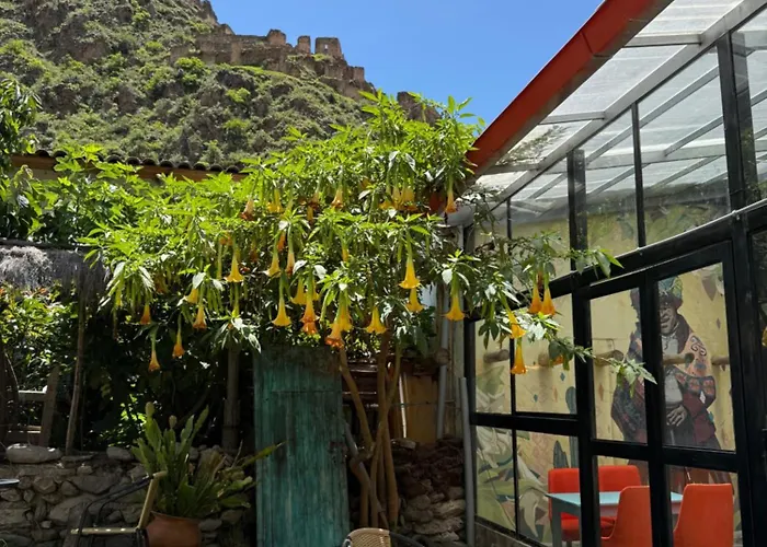 Anido * Ollantaytambo