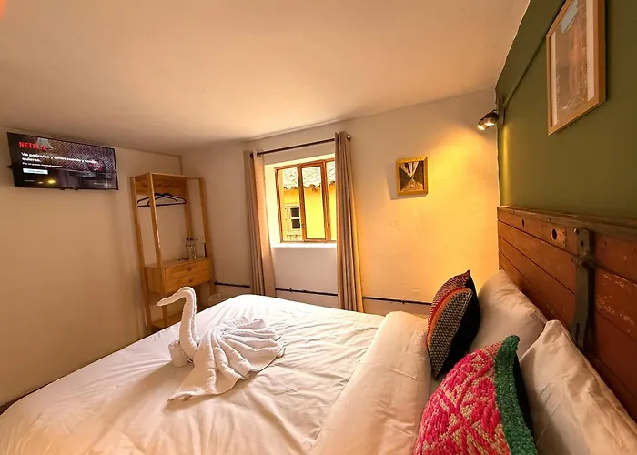 Hotel Anido *