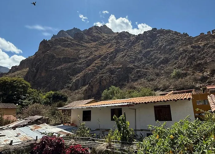 Anido * Ollantaytambo
